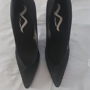 NINA BLACK SATIN DRESSY HIGH HEEL SIZE 11